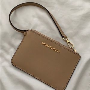 Michael Kors wallet wristlet
